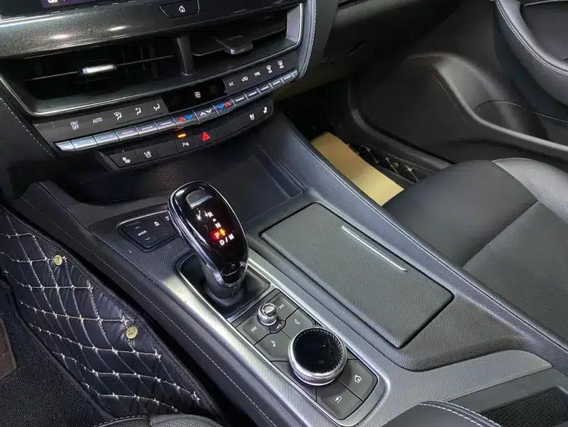 2022 Cadillac CT5 28T Luxury — миниатюра 11