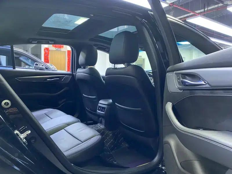 2022 Cadillac CT5 28T Luxury — миниатюра 14