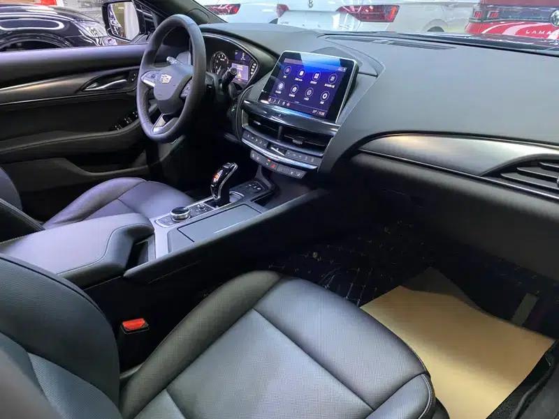 2022 Cadillac CT5 28T Luxury — миниатюра 15