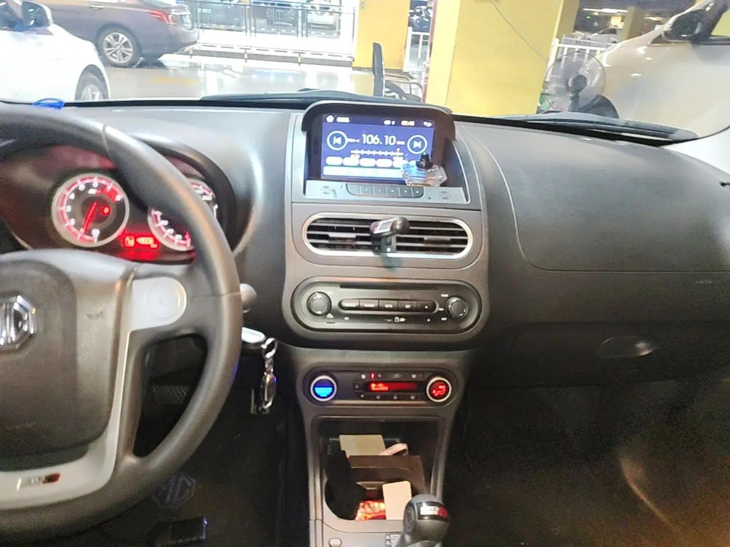 MG 3 2014 1.5L AMT Elite Edition — миниатюра 15