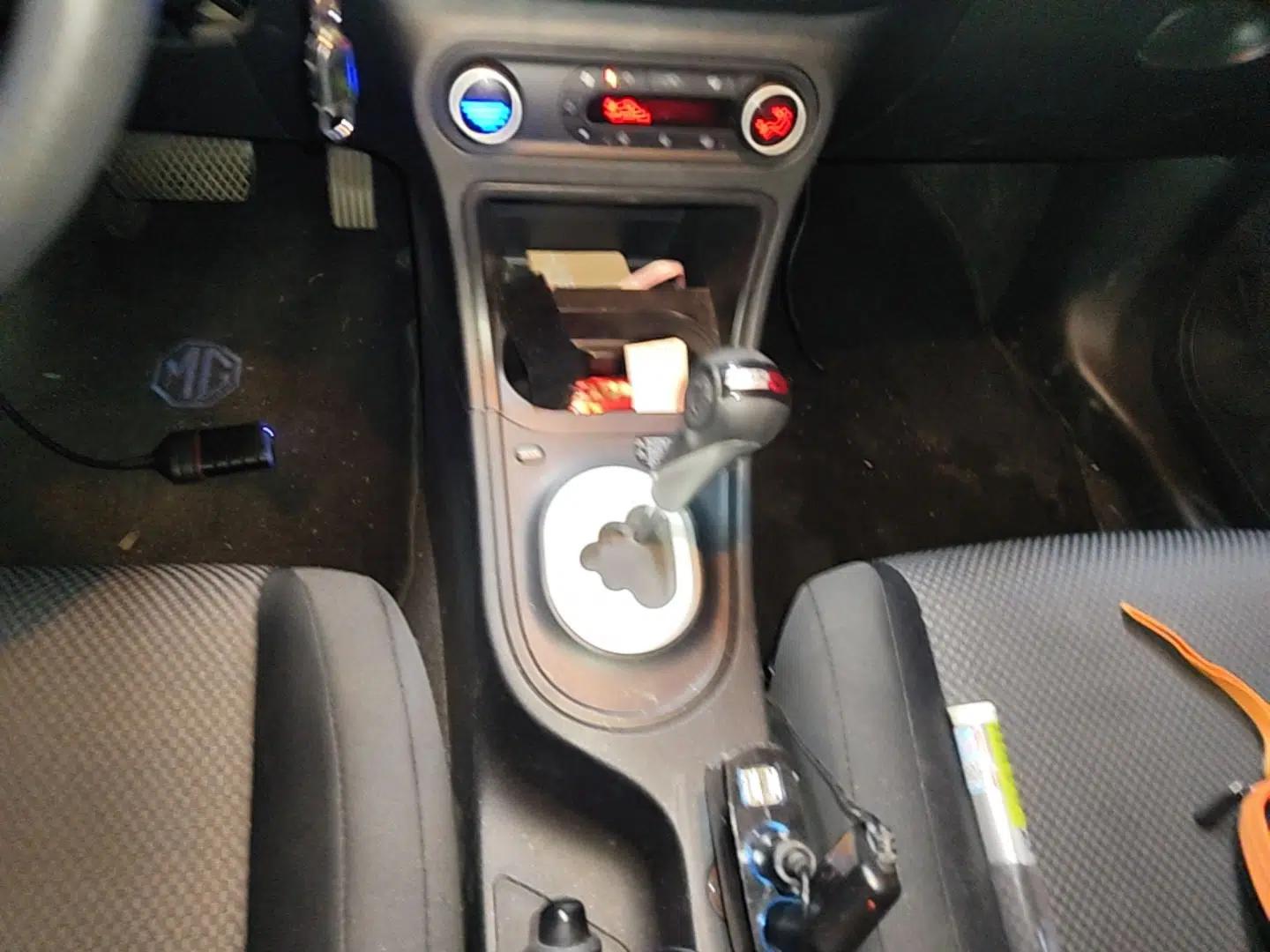 MG 3 2014 1.5L AMT Elite Edition — миниатюра 16
