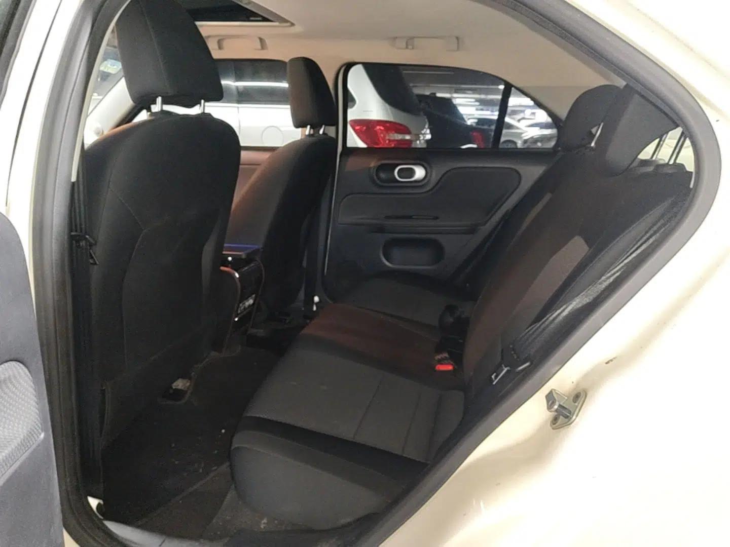 MG 3 2014 1.5L AMT Elite Edition — миниатюра 20