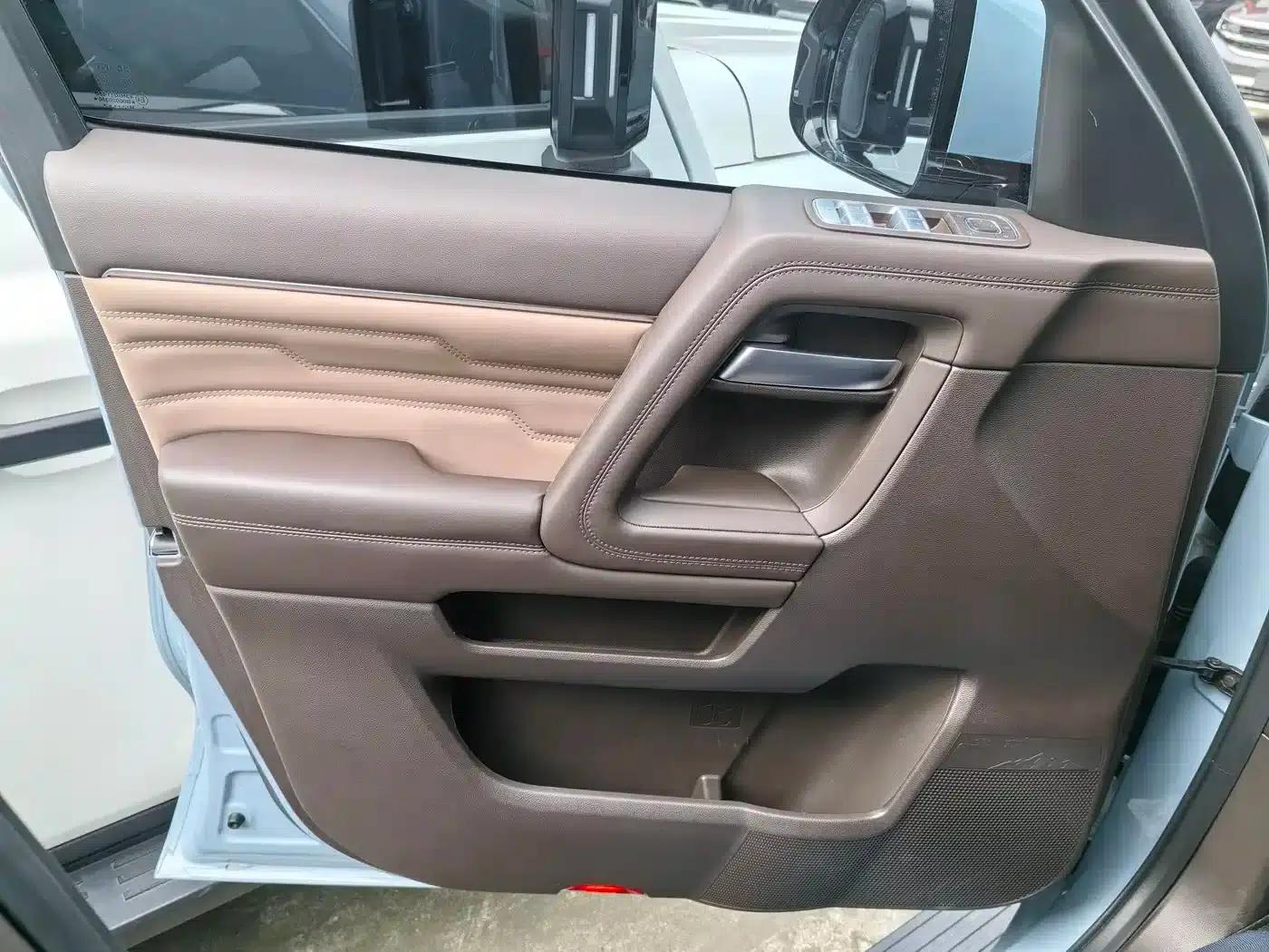 Beijing BJ60 2022 2.0T Eleventh Edition, Five-Seater — миниатюра 5