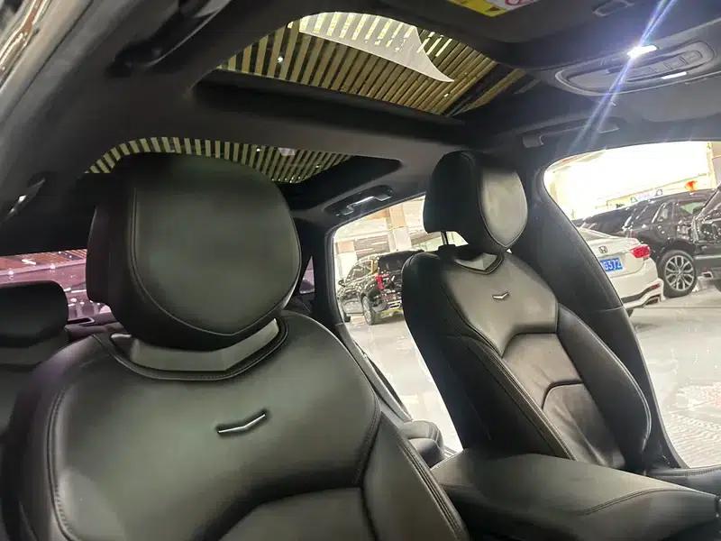 2017 Cadillac CT6 28T Luxury — миниатюра 11