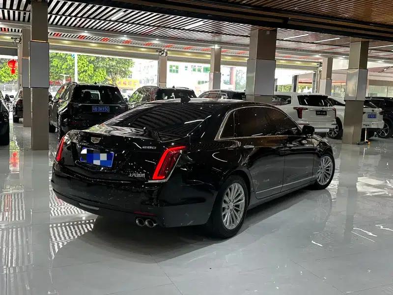 2017 Cadillac CT6 28T Luxury — миниатюра 5