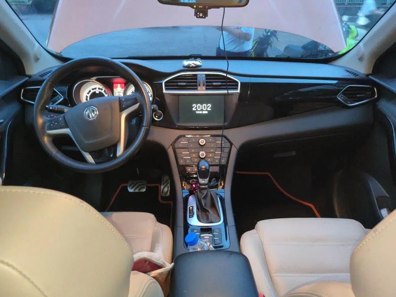 MG GS 2015 2.0TGI TST Four-Wheel Drive Flagship Edition — миниатюра 9