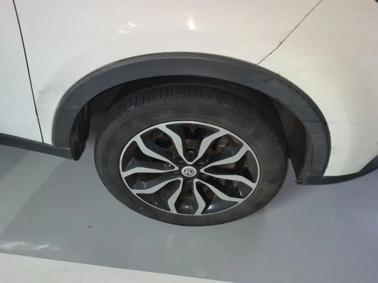 MG GS 2017 20T Automatic Prestige Edition — миниатюра 8
