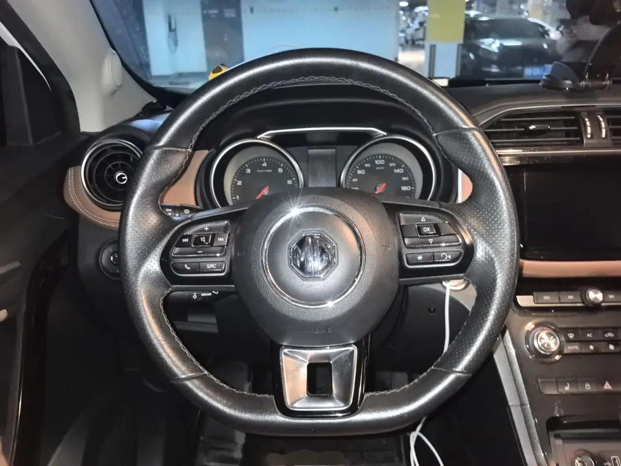 MG GS 2017 20T Automatic Prestige Edition — миниатюра 10