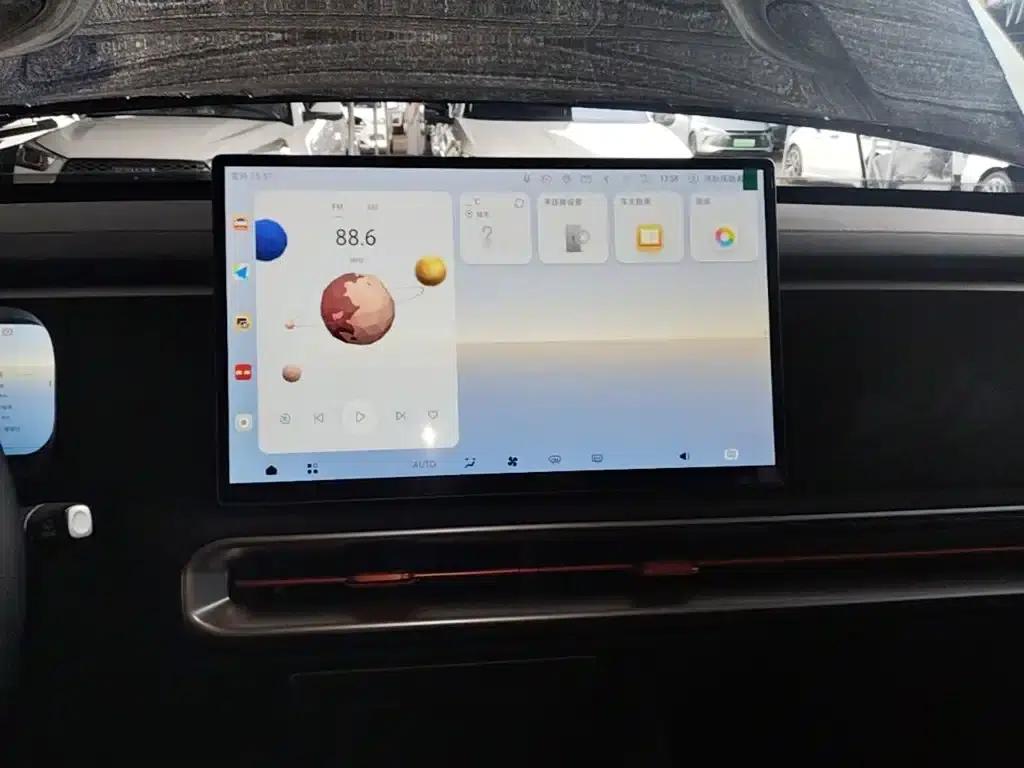 Beijing BJ30 2026 Traveler 1.5T Hybrid Standard Edition — миниатюра 13