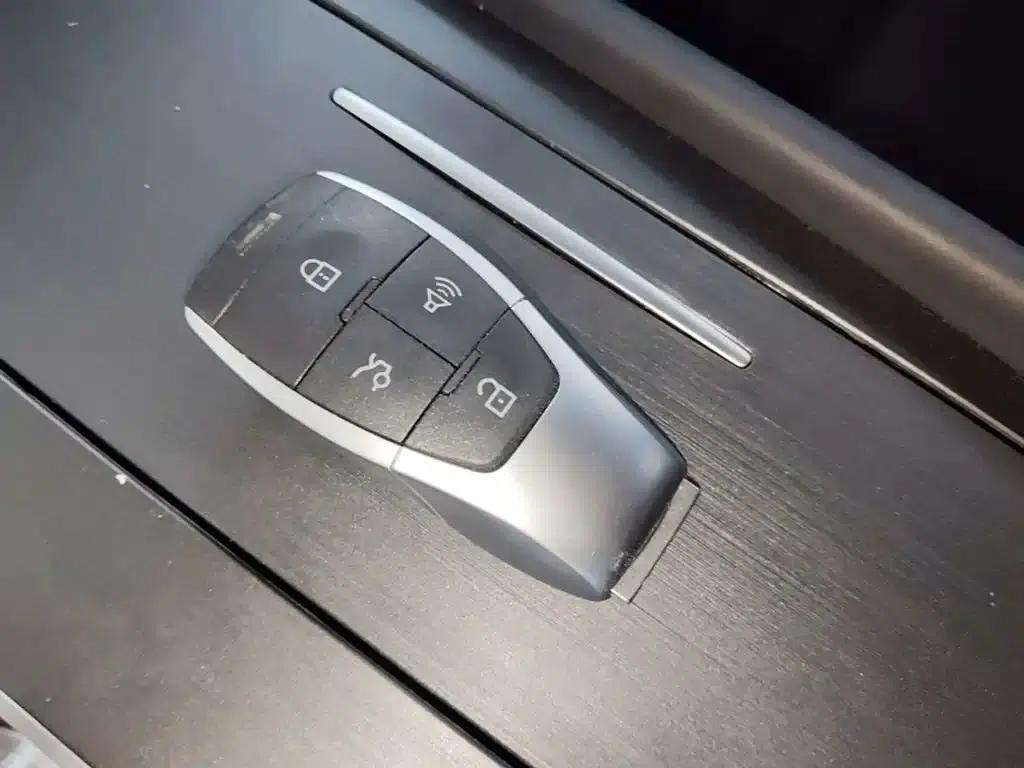 Beijing BJ30 2026 Traveler 1.5T Hybrid Standard Edition — миниатюра 9