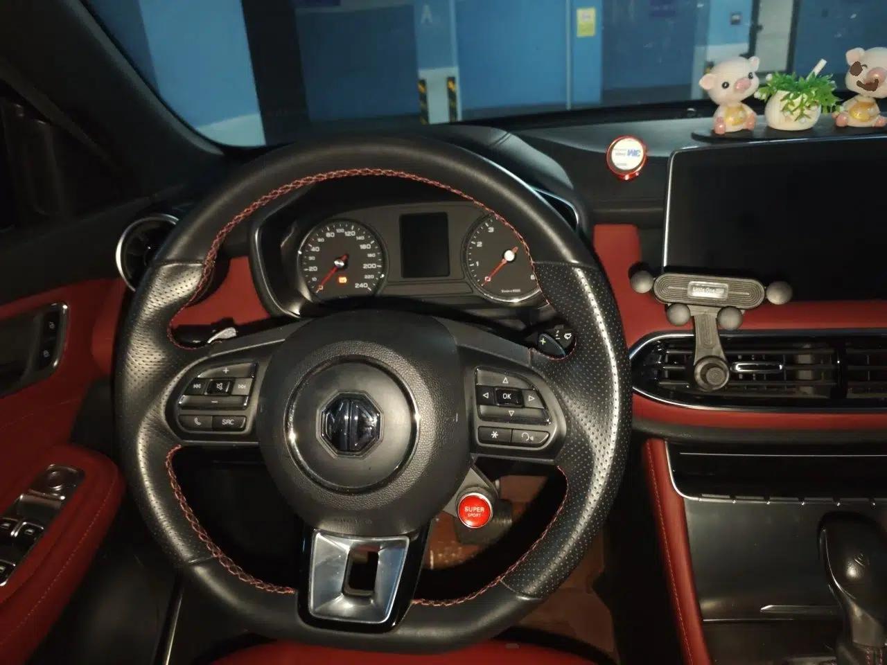 MG HS 2019 20T Automatic Two-Wheel Drive Trophy Super Sport Version China VI Standard — миниатюра 10