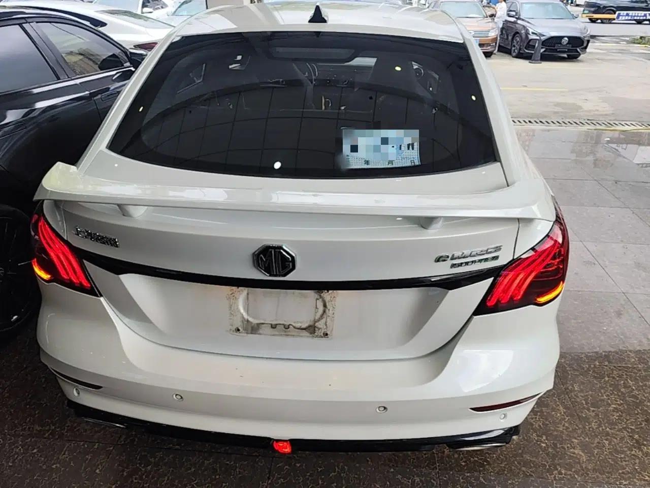 MG 6 New Energy 2020 1.5T Hybrid Trophy Intelligent Drive Flagship Edition — миниатюра 5