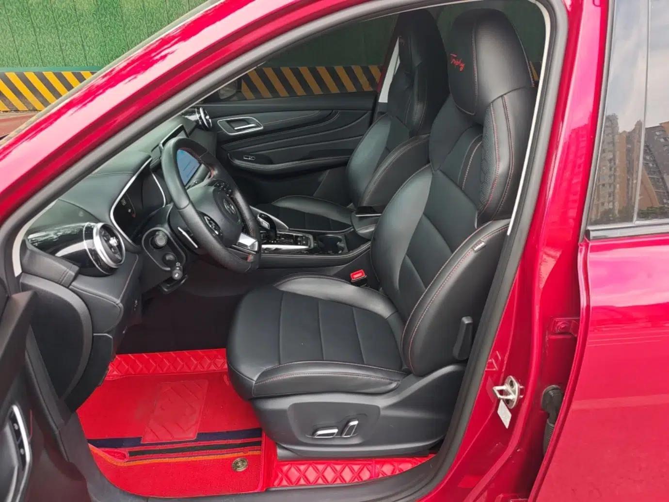MG Pilot 2021 300TGI Automatic Two-Wheel Drive Trophy Deluxe Edition — миниатюра 17