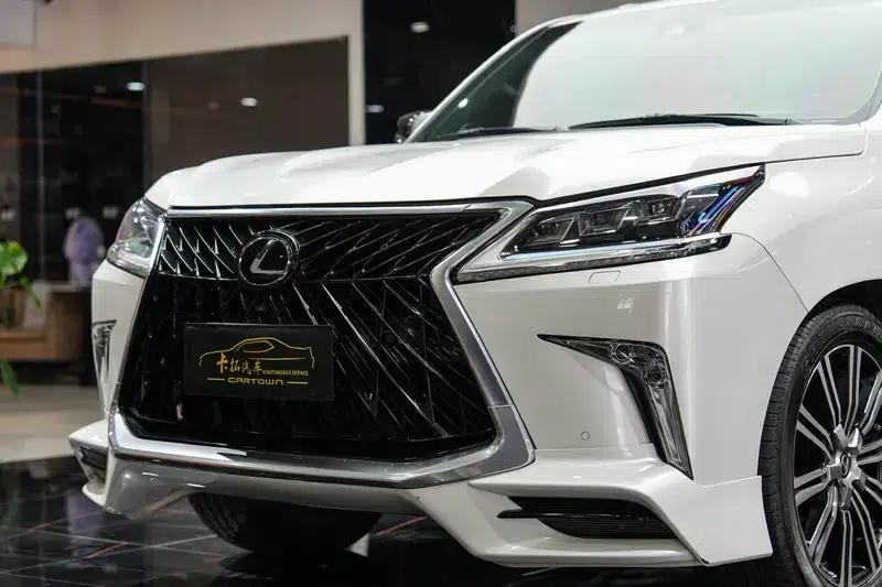 Lexus LX 2019 570 Premium Luxury Edition — миниатюра 11