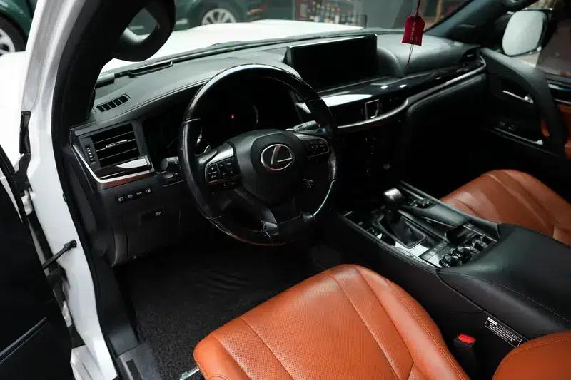 Lexus LX 2019 570 Premium Luxury Edition — миниатюра 25