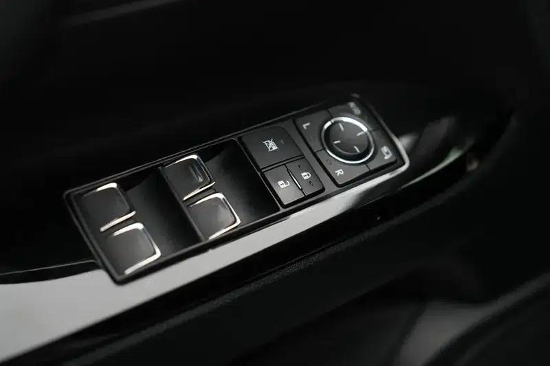 Lexus LX 2019 570 Premium Luxury Edition — миниатюра 29