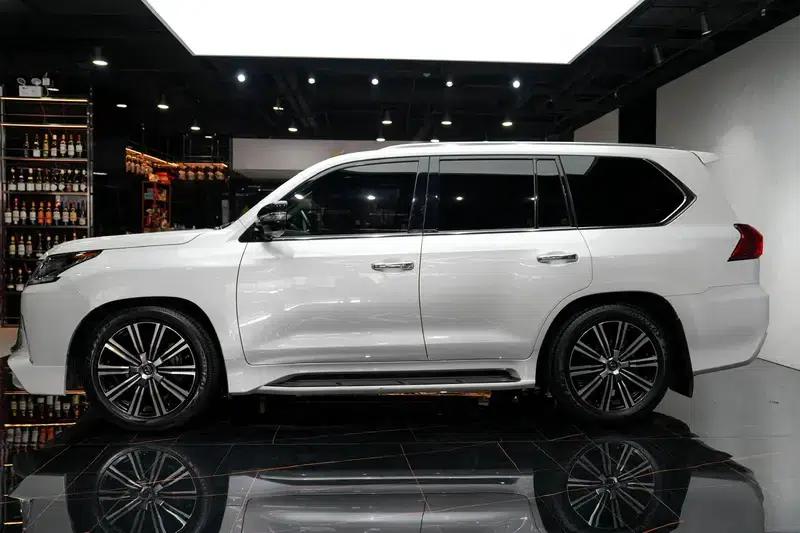 Lexus LX 2019 570 Premium Luxury Edition — миниатюра 4
