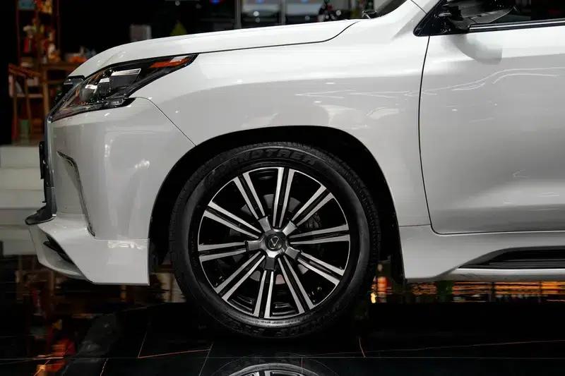 Lexus LX 2019 570 Premium Luxury Edition — миниатюра 10