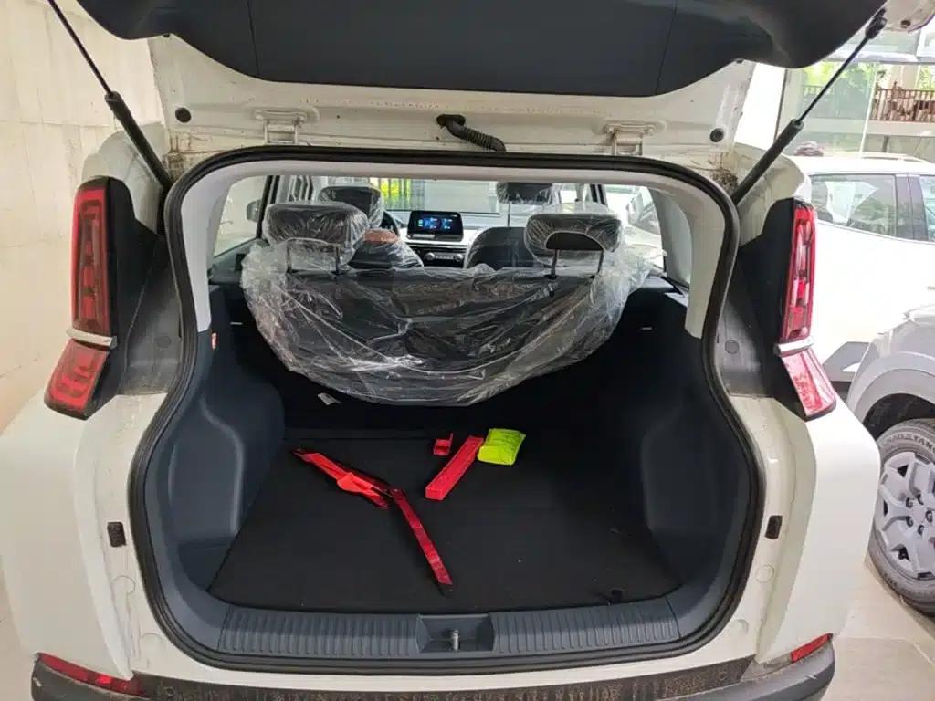 Bestune NAT 2022 Model: Comfortable Travel, Battery Swapping Taxi Version — миниатюра 19
