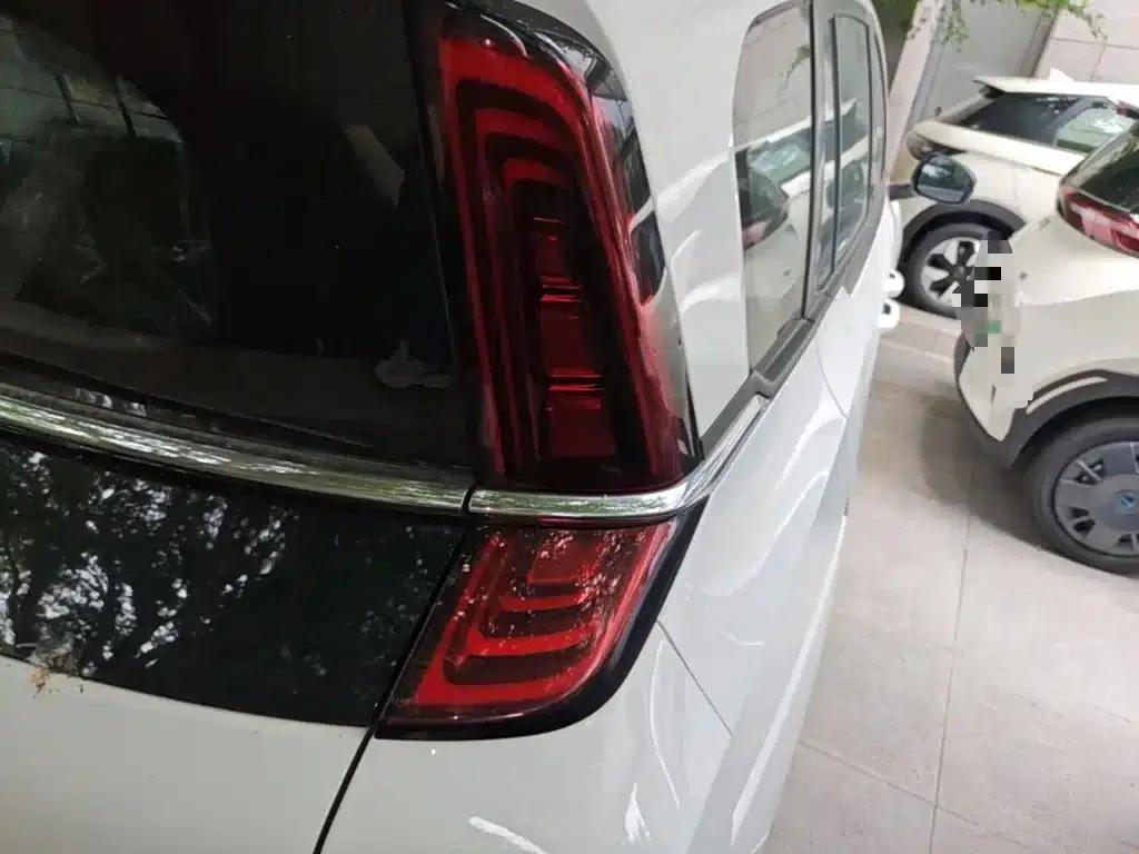 Bestune NAT 2022 Model: Comfortable Travel, Battery Swapping Taxi Version — миниатюра 8