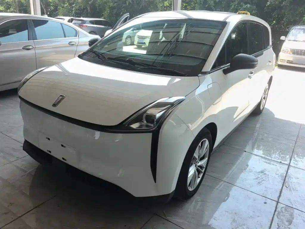 Bestune NAT 2022 Enjoy Travel Taxi Edition — миниатюра 2