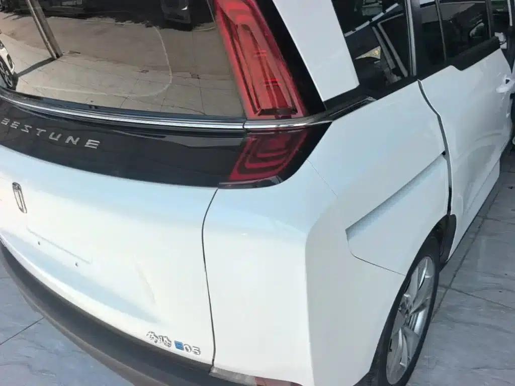 Bestune NAT 2022 Enjoy Travel Taxi Edition — миниатюра 8
