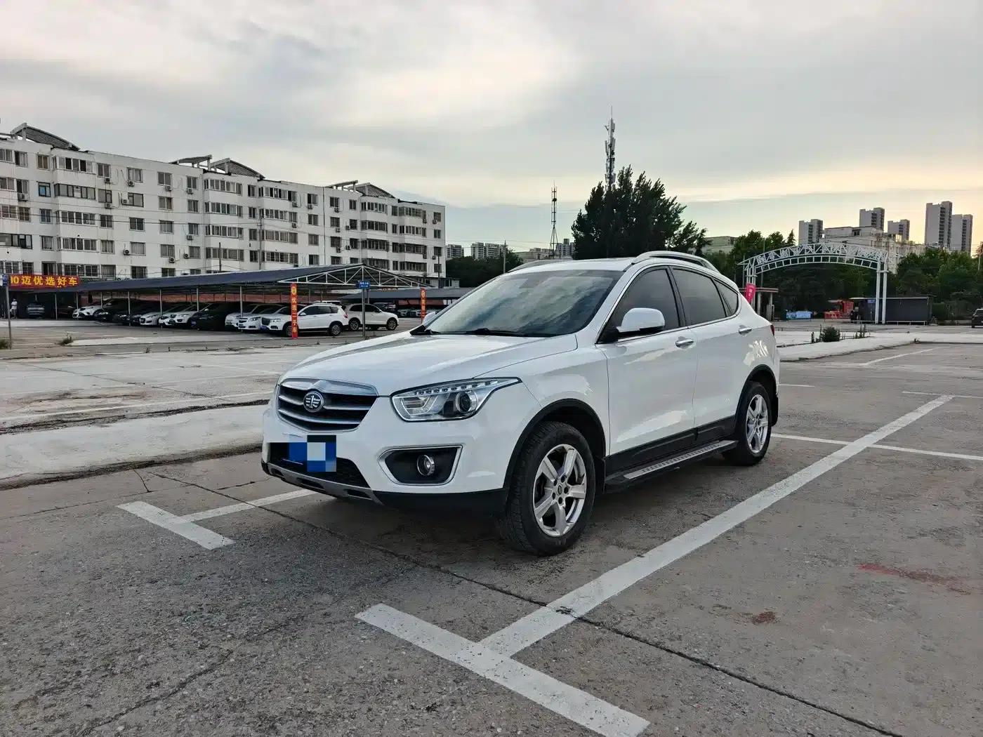 Besturn X80 2013 2.0L Automatic Comfort Model — миниатюра 1