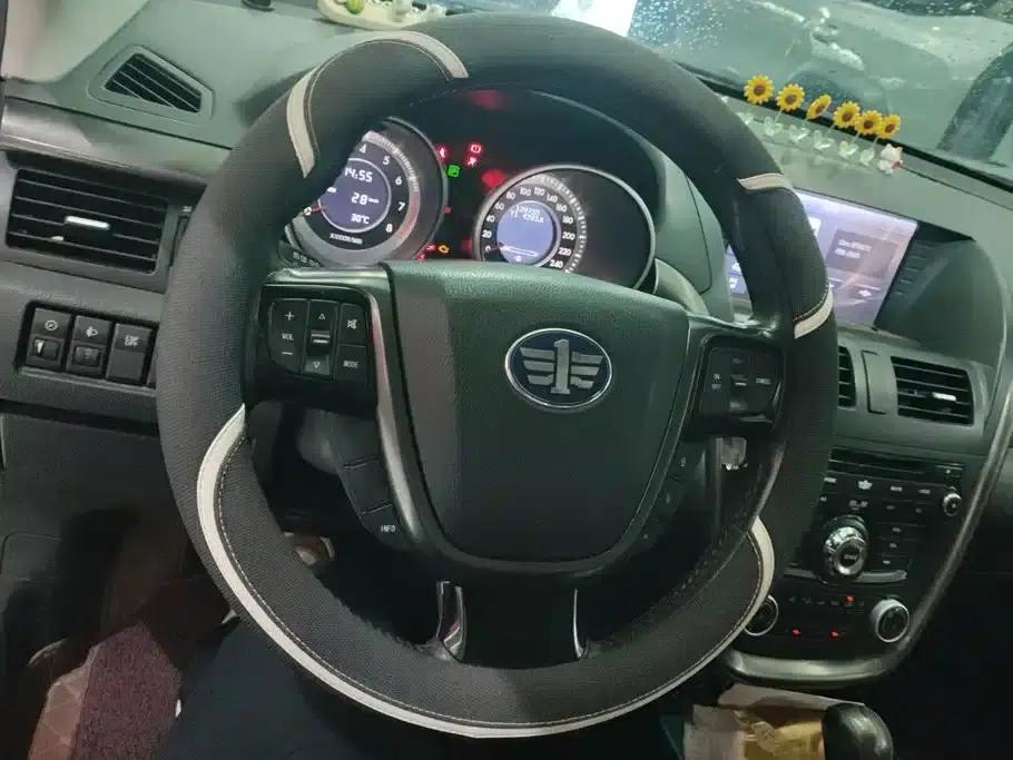 Besturn X80 2013 2.0L Automatic Comfort Model — миниатюра 15