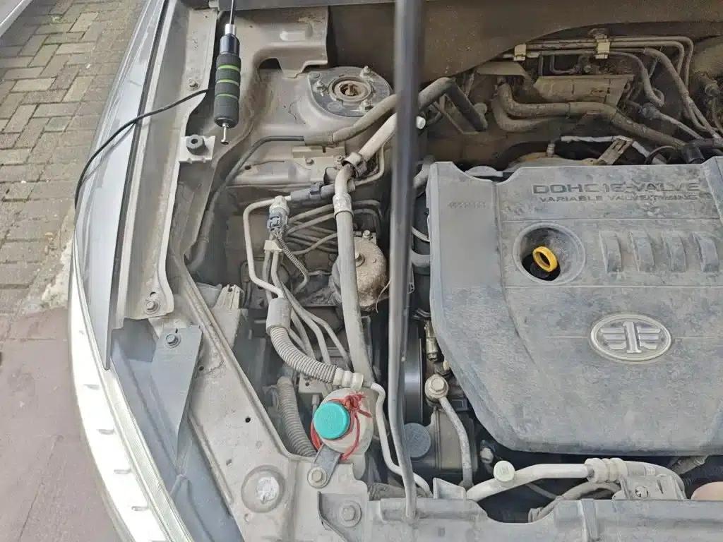 Besturn X80 2016 2.0L Automatic Comfort Model — миниатюра 21