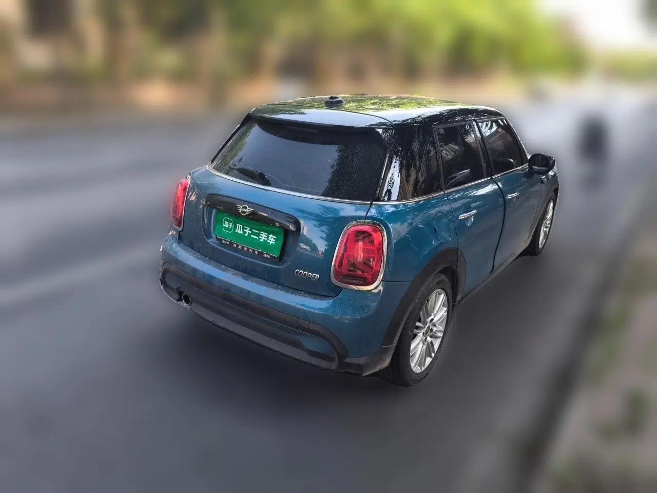 MINI 2021 1.5T COOPER Classic Edition Five-Door Version — миниатюра 6