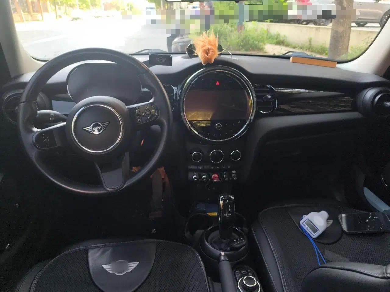 MINI 2021 1.5T COOPER Classic Edition Five-Door Version — миниатюра 9