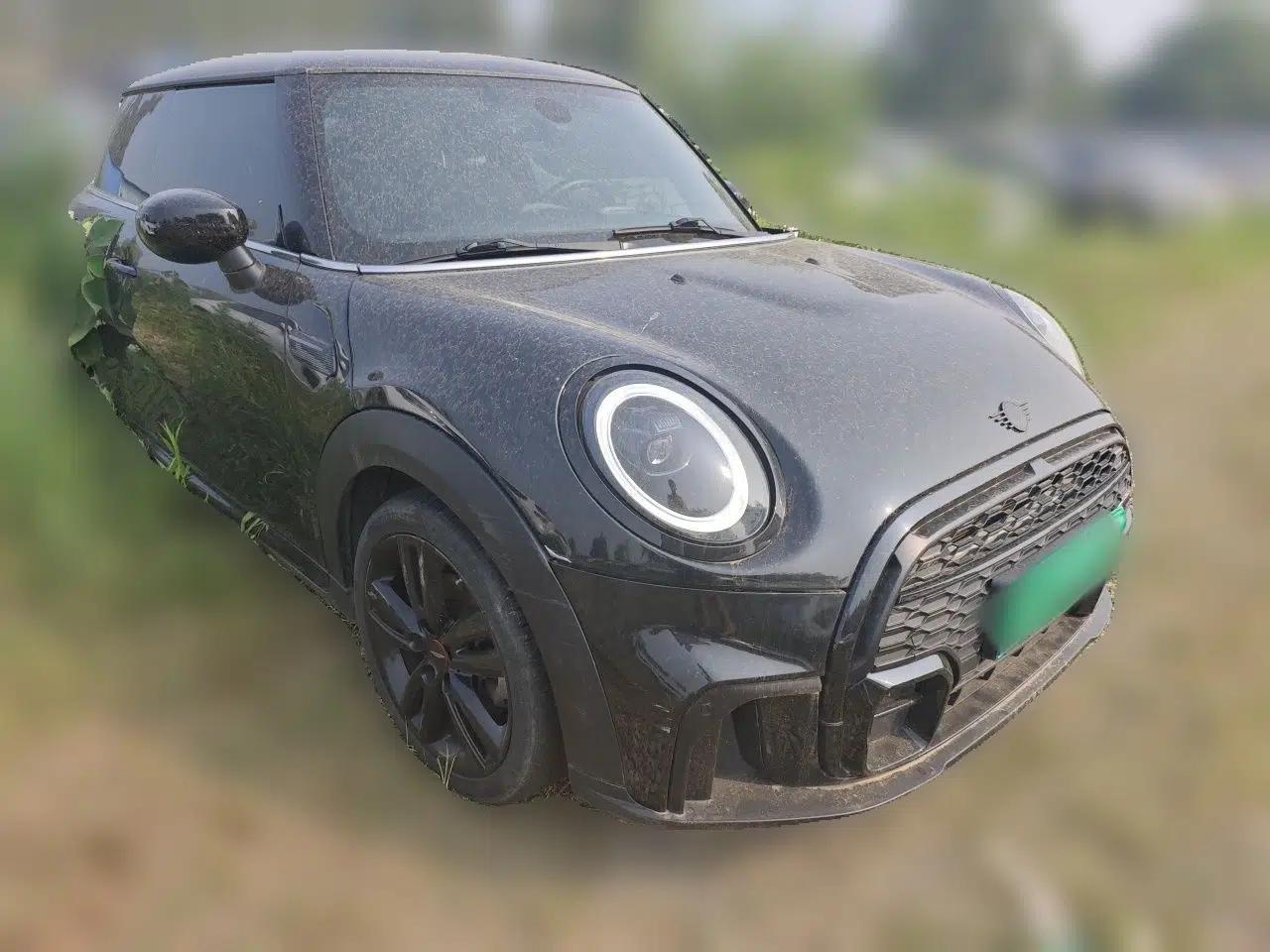 MINI 2022 1.5T COOPER Black Badge Special Edition — миниатюра 3
