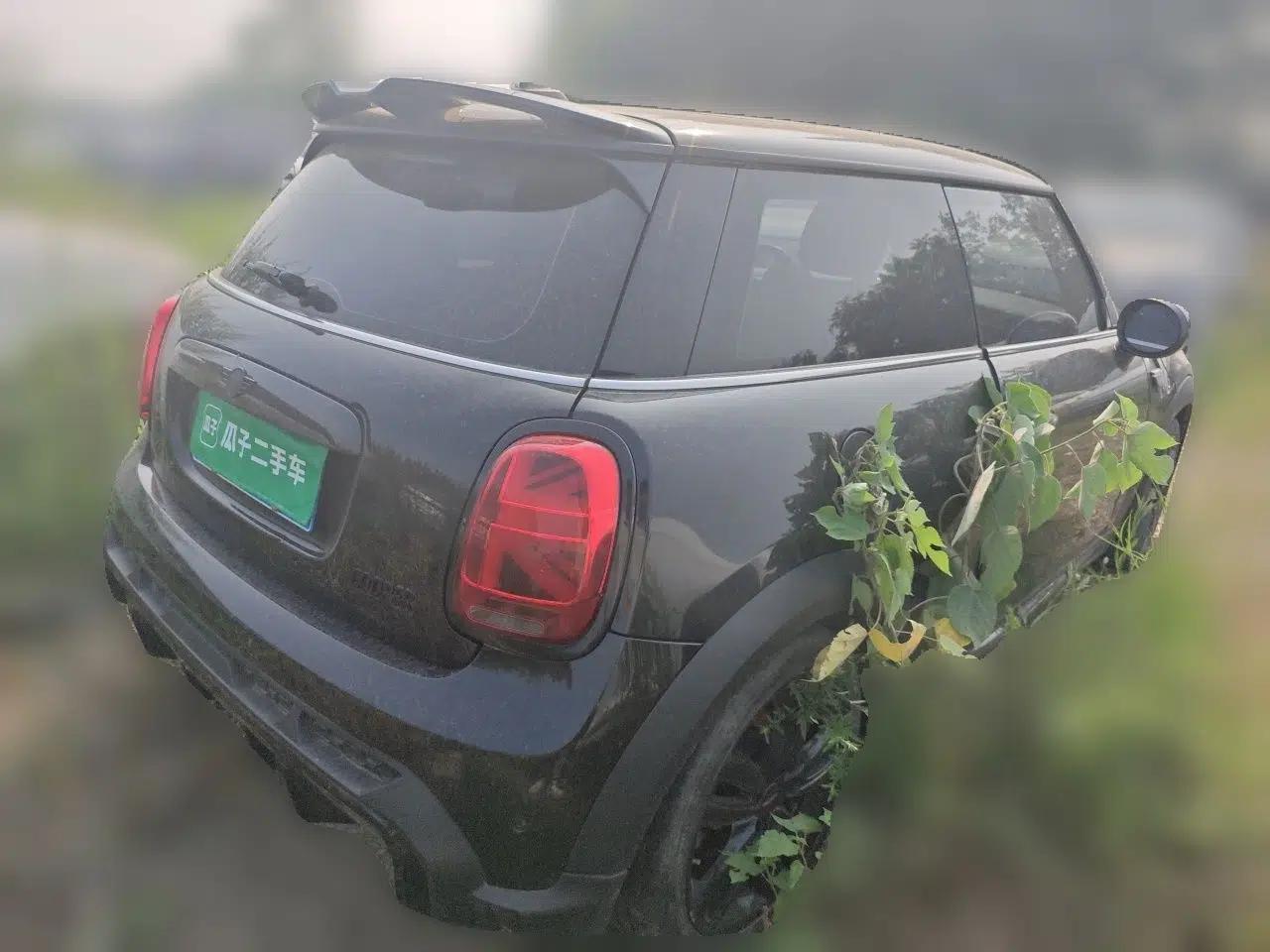 MINI 2022 1.5T COOPER Black Badge Special Edition — миниатюра 6