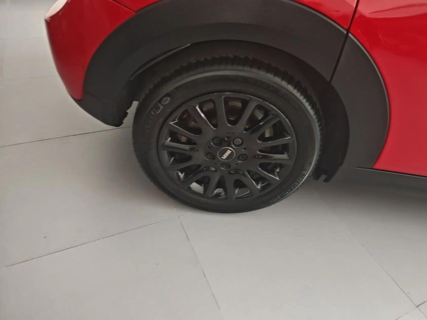 MINI 2019 1.5T COOPER Classic Edition Five-Door Version — миниатюра 11