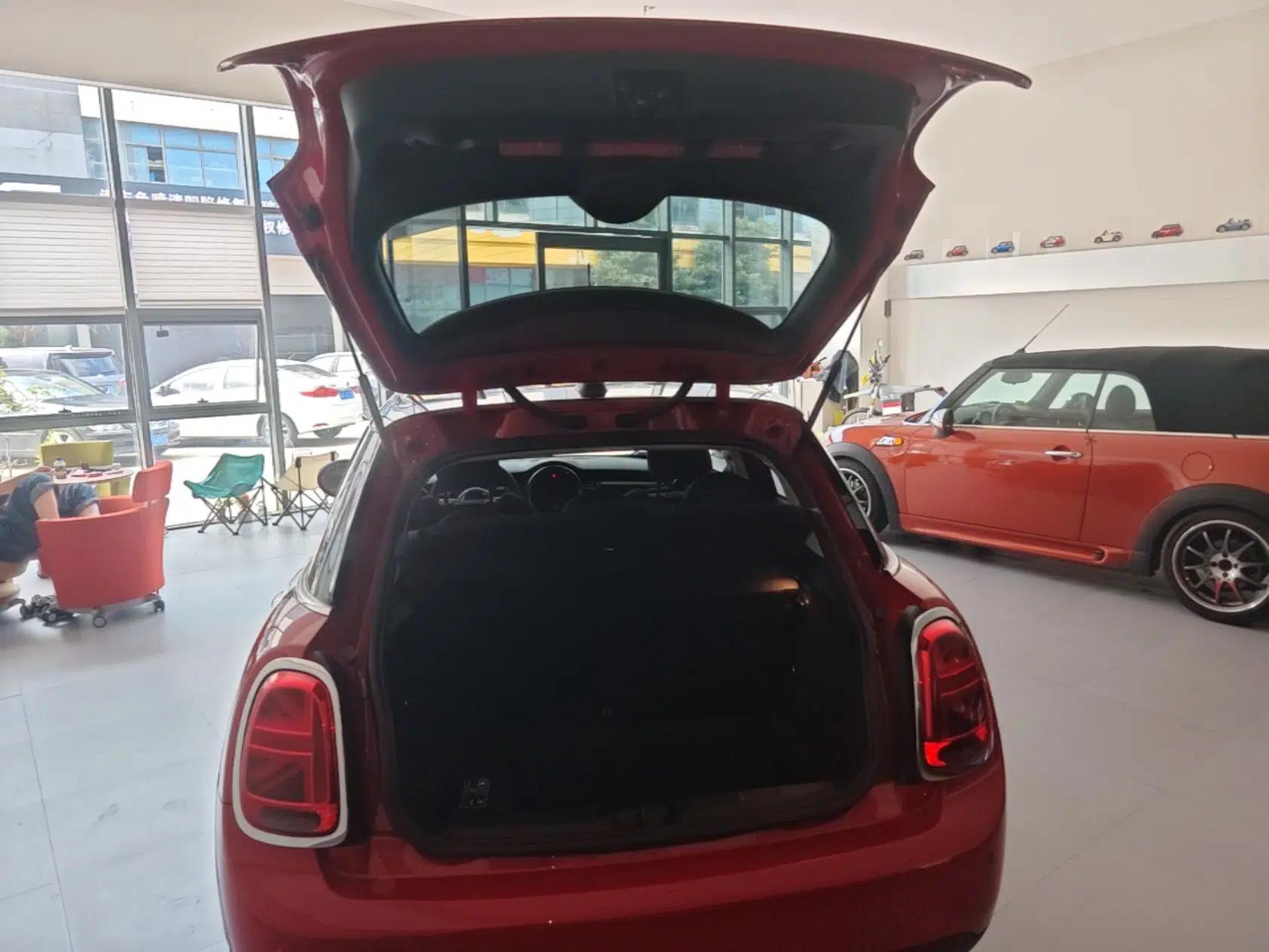 MINI 2019 1.5T COOPER Classic Edition Five-Door Version — миниатюра 22