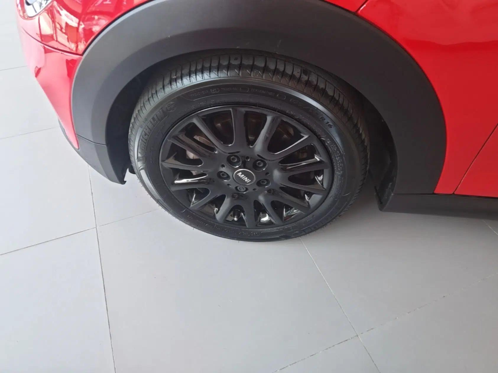 MINI 2019 1.5T COOPER Classic Edition Five-Door Version — миниатюра 10
