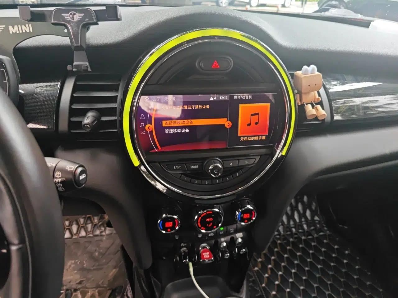 MINI 2020 1.5T COOPER Artist — миниатюра 13