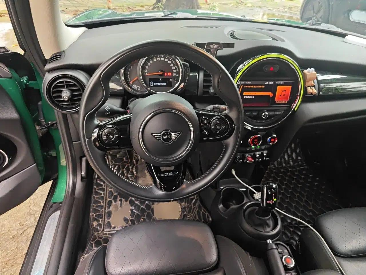 MINI 2020 1.5T COOPER Artist — миниатюра 10