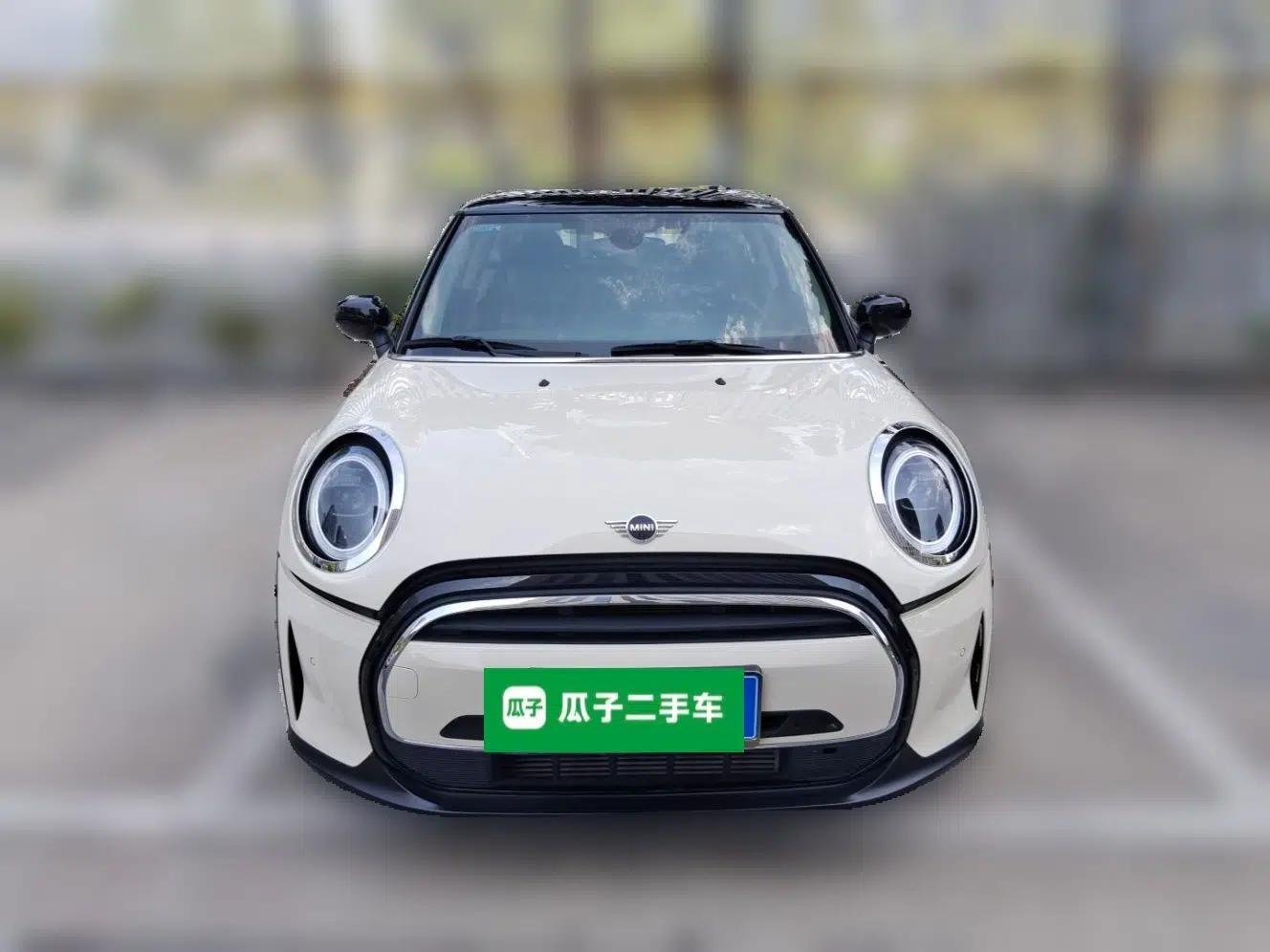 MINI 2022 1.5T COOPER Classic Edition — миниатюра 2