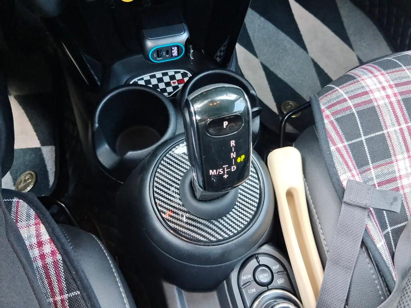 MINI 2022 1.5T COOPER Classic Edition — миниатюра 14