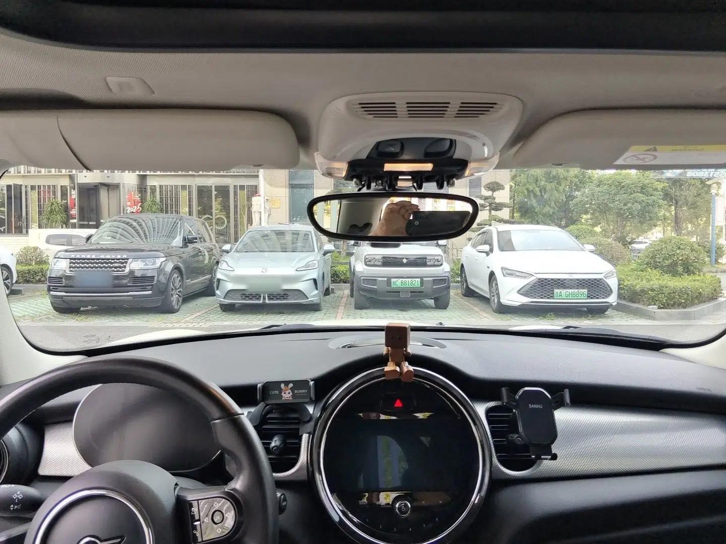MINI 2022 1.5T COOPER Classic Edition — миниатюра 9