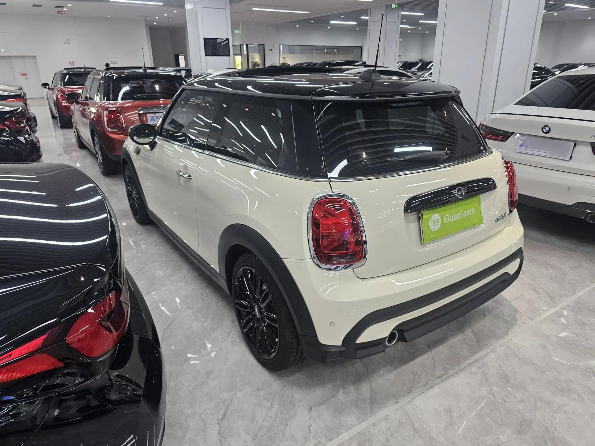 MINI 2022 Updated 1.5T COOPER Artist — миниатюра 13
