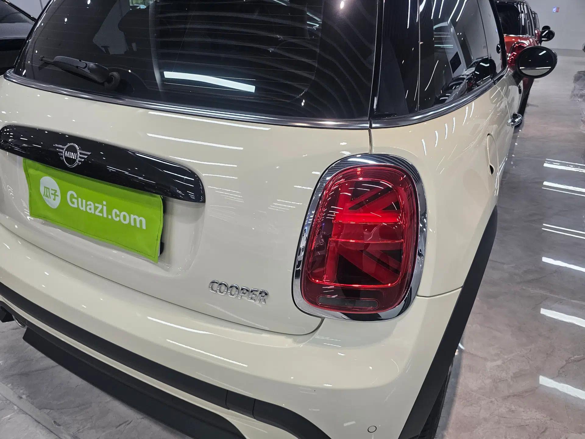 MINI 2022 Updated 1.5T COOPER Artist — миниатюра 14