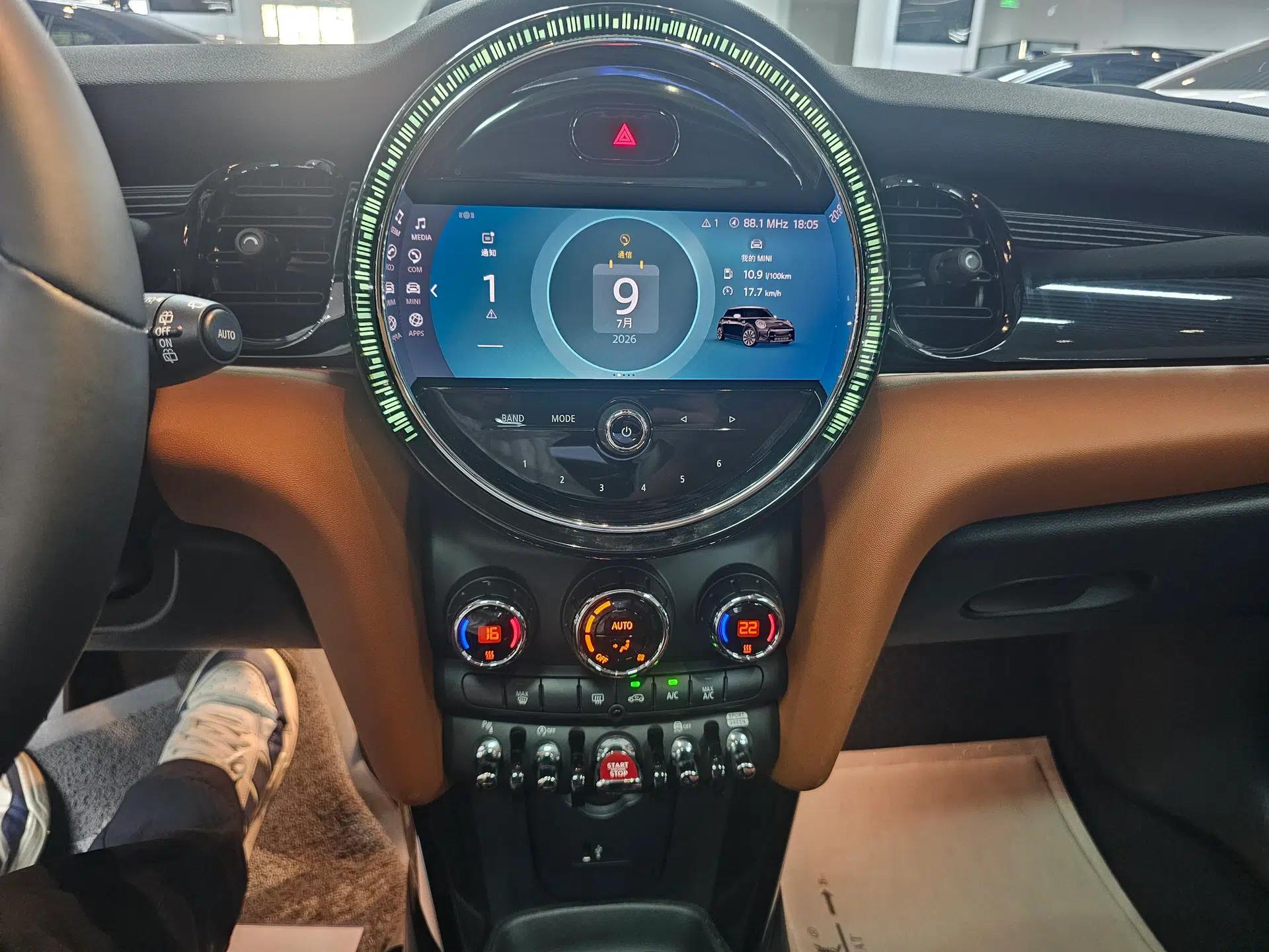 MINI 2022 Updated 1.5T COOPER Artist — миниатюра 20
