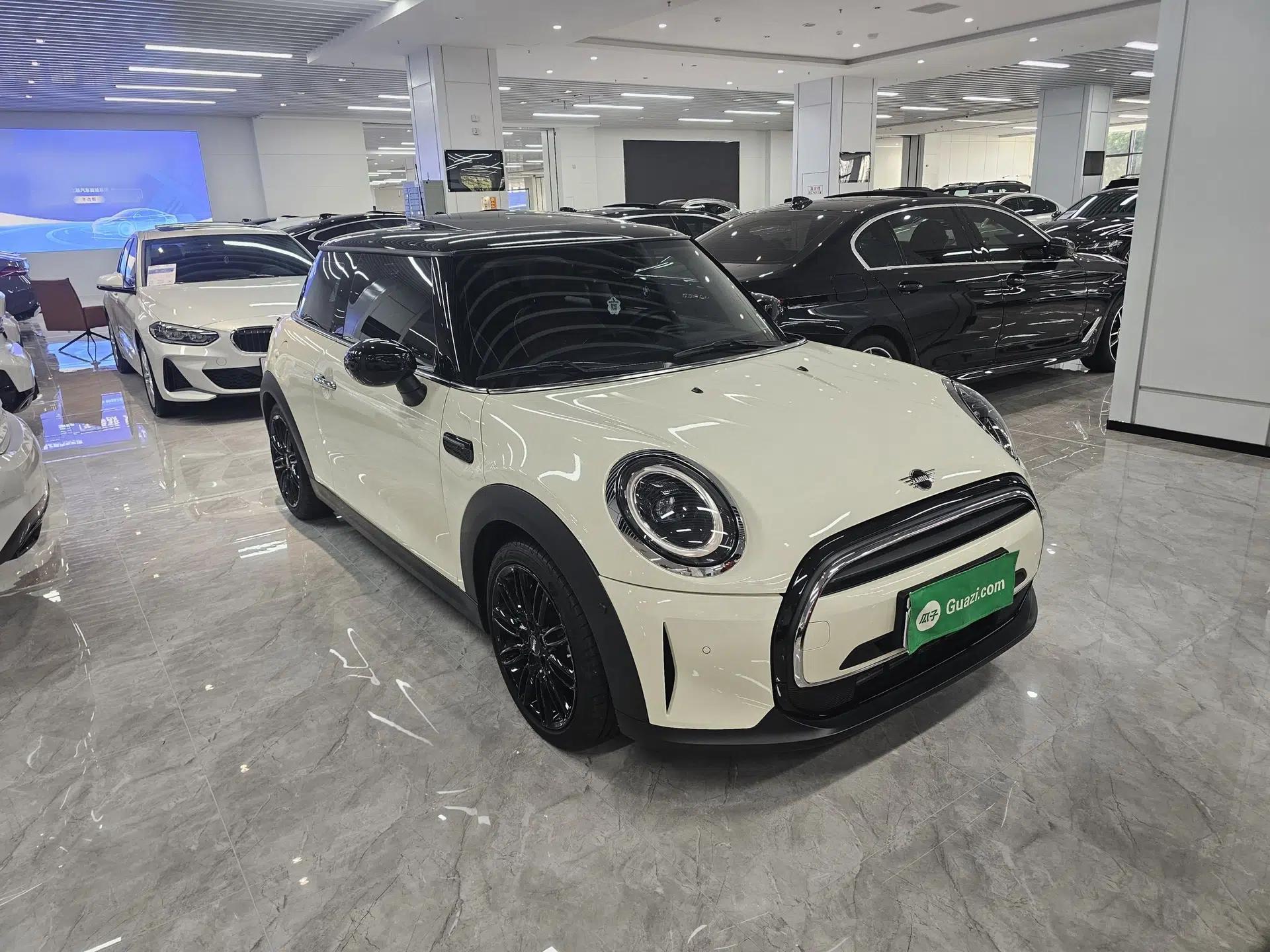 MINI 2022 Updated 1.5T COOPER Artist — миниатюра 3