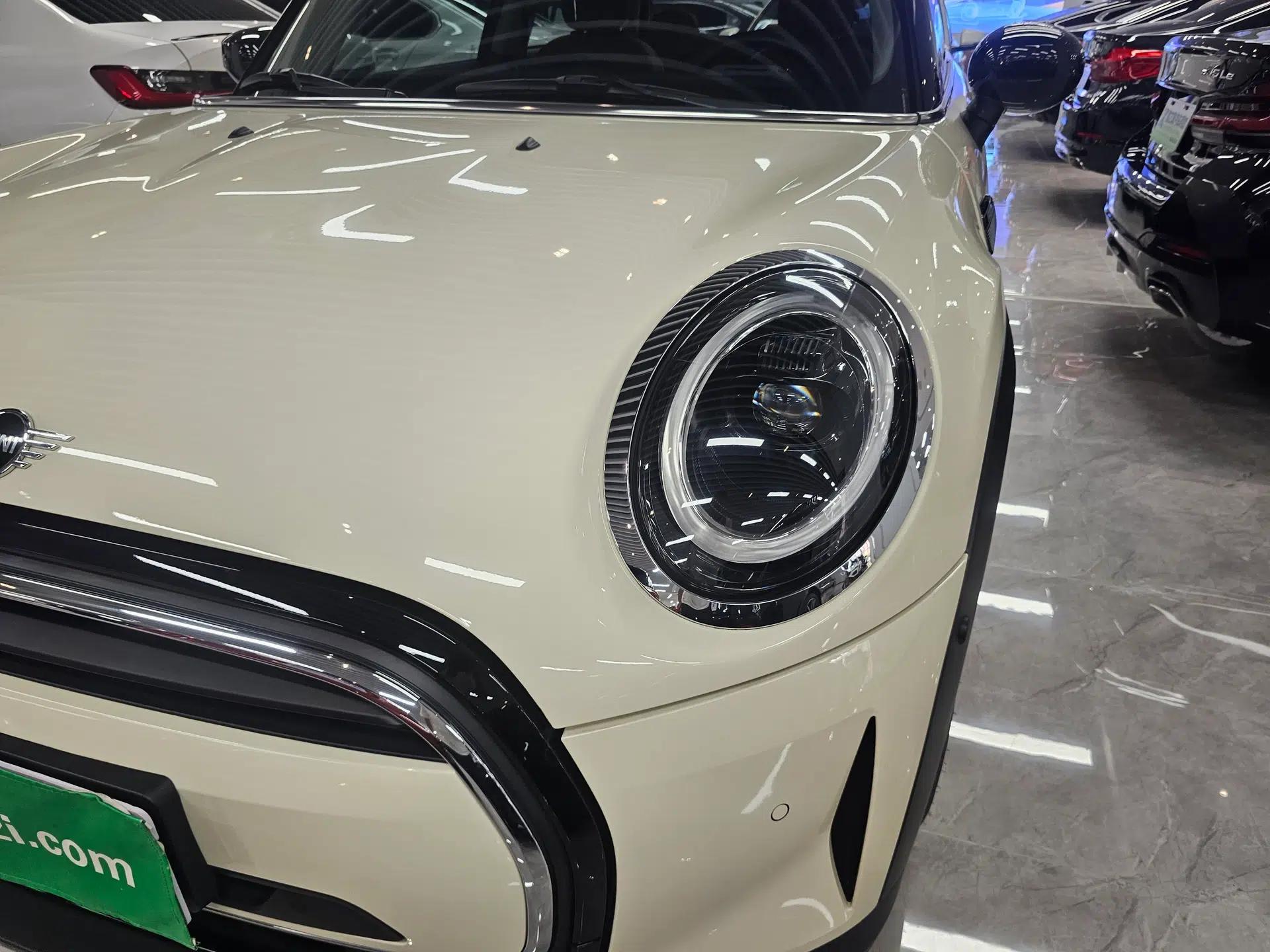MINI 2022 Updated 1.5T COOPER Artist — миниатюра 8