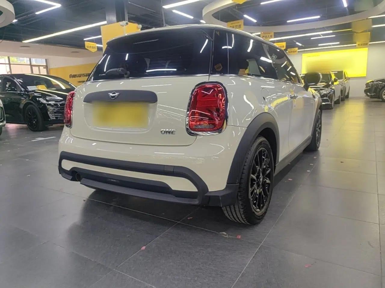 MINI 2022 Updated 1.5T ONE — миниатюра 6