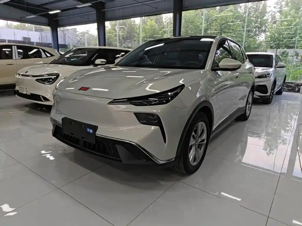Yueyi 03 2025 Model 565km Enjoy Edition — миниатюра 1