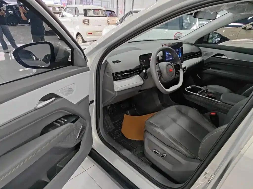 Yueyi 03 2025 Model 565km Enjoy Edition — миниатюра 16