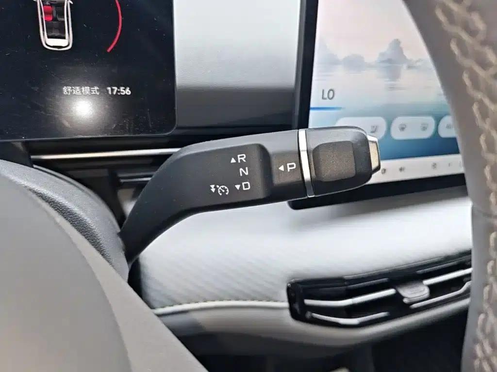 Yueyi 03 2025 565km Premium Edition — миниатюра 14